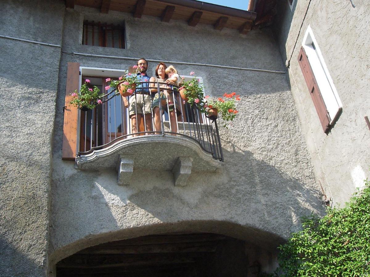 The House On The Bridge- La Casa Sul Ponte Villa เมนาจโจ ภายนอก รูปภาพ